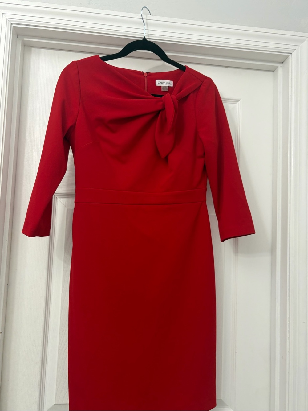 Calvin Klein Red Knot-Detail Sheath Dress
